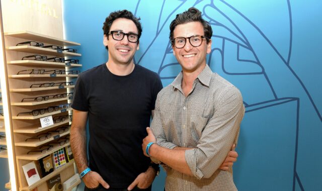 Warby Parker: 